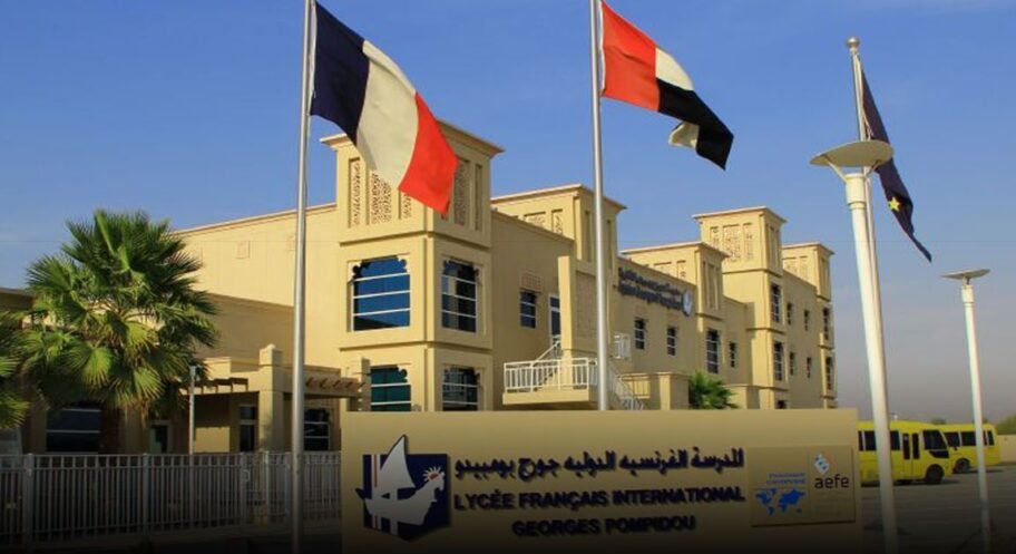 Lycee_Francais_International_Georges_Pompidou_Cover_20_03_f3a2af2510_987d8b6e48_b3d9685e92